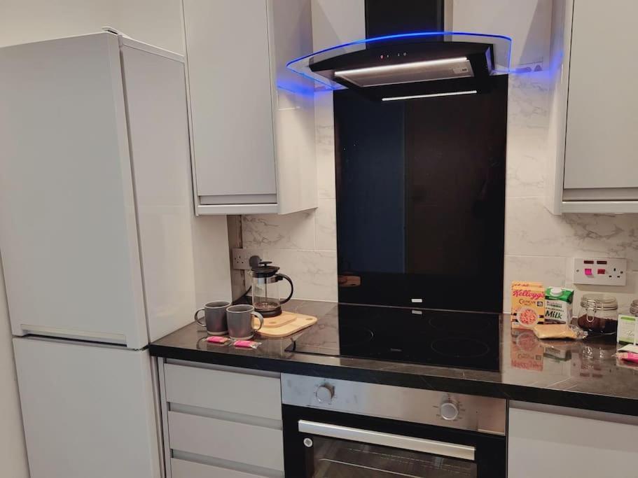 Апартаменти High Street, 2 Bed, Newly Refurb Лемінгтон-Спа Екстер'єр фото